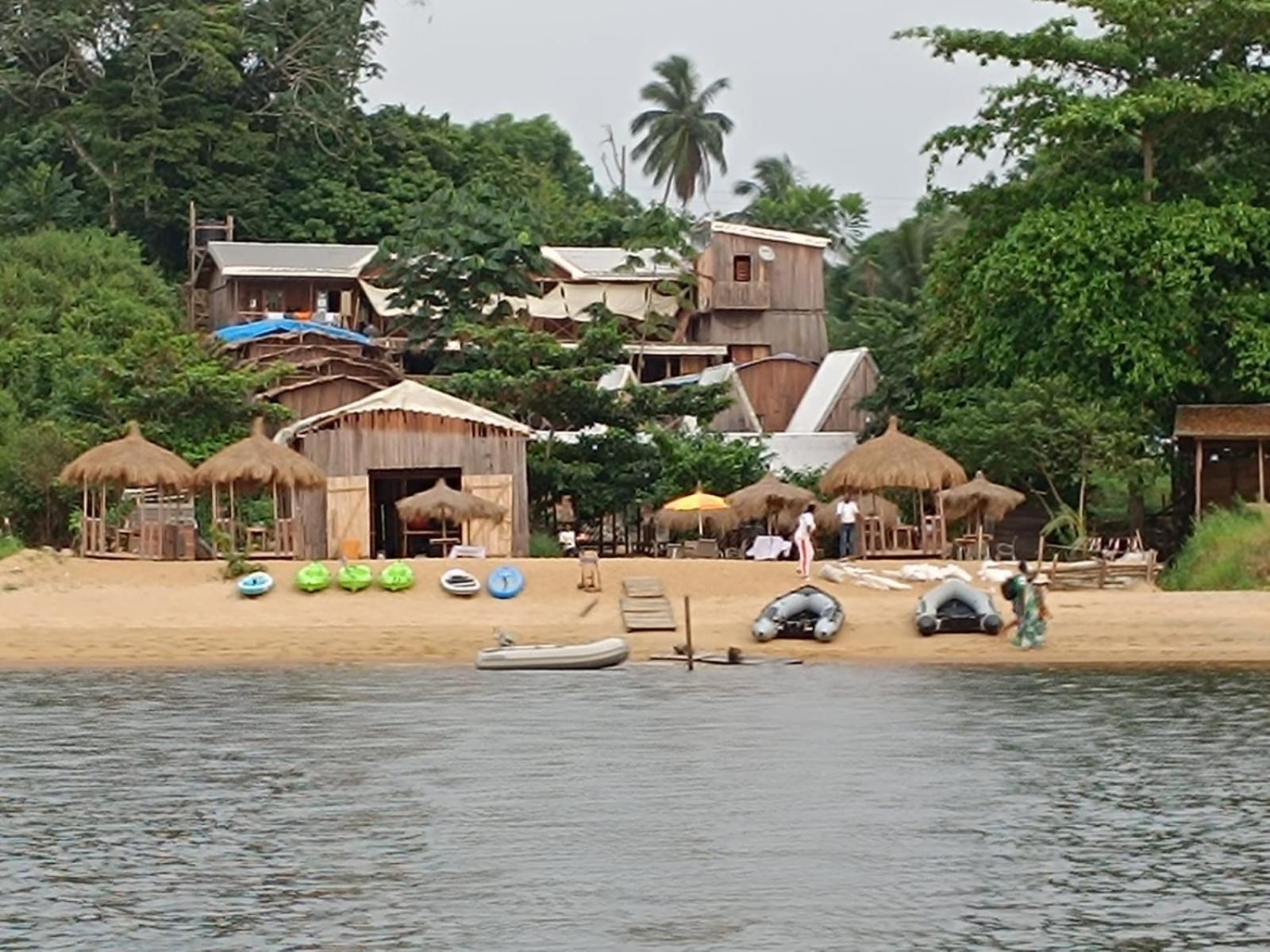 Kribi-Lodge Exterior photo